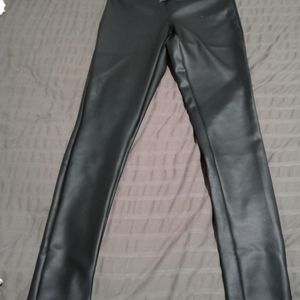 Leather leggings
